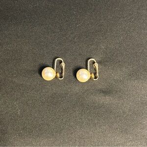 Elegant Gold Pearl Earrings